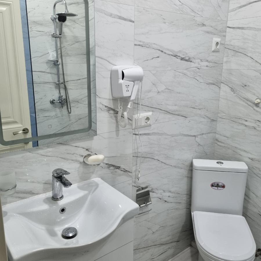 Apartment In Batumi For Dar Tower ภายนอก รูปภาพ